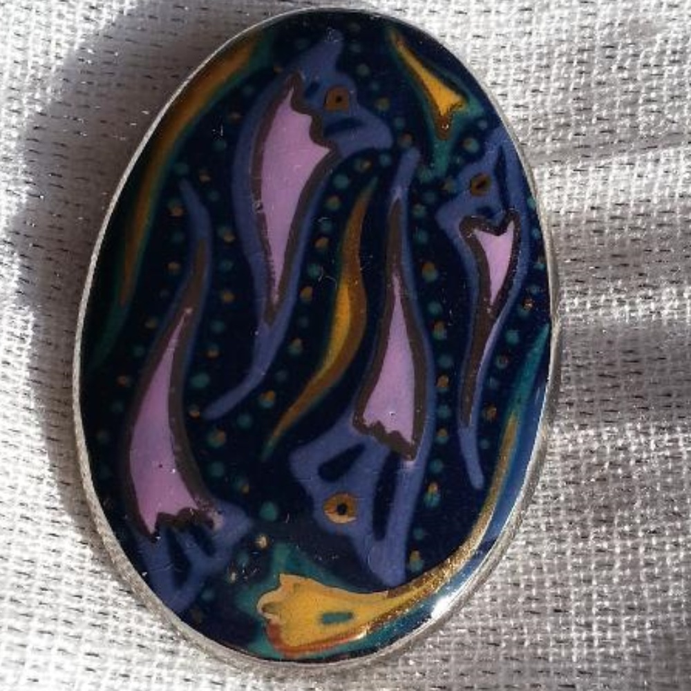 Y2K VINTAGE ARTISAN♥️Handpainted Porcelain Brooche